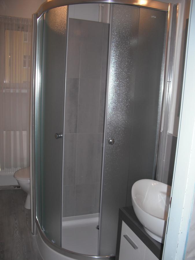 Apartmany Galeta Κάρλοβι Βάρι Εξωτερικό φωτογραφία
