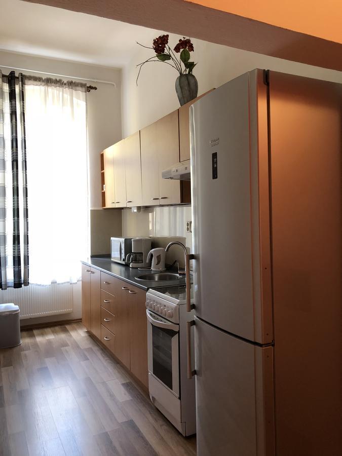 Apartmany Galeta Κάρλοβι Βάρι Εξωτερικό φωτογραφία
